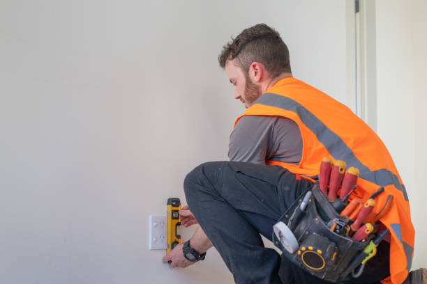Best Licensed Electrician  in Minorca, LA